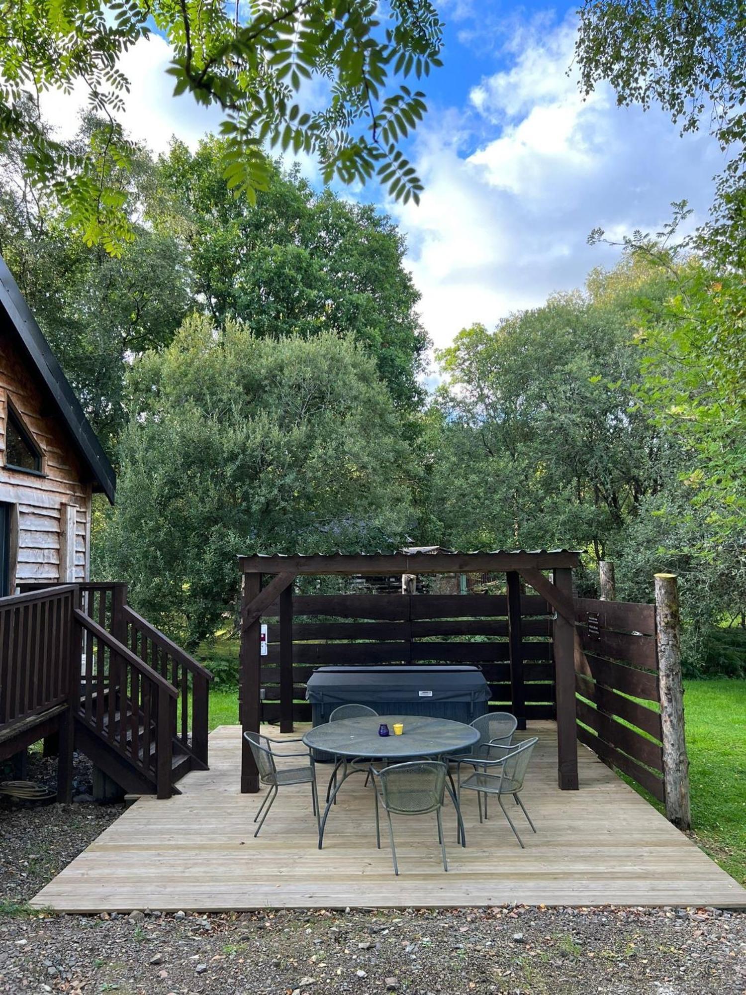 Loch Aweside Forest Cabins Dalavich Habitación foto